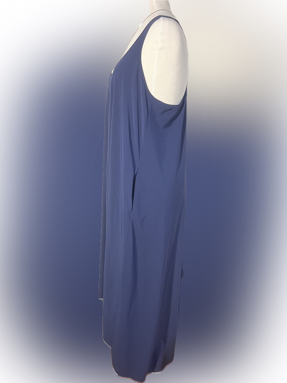 Athleta navy “Presidio” scoop-neck racer-back high-low maxi dress - EUC - Picture 9 of 16